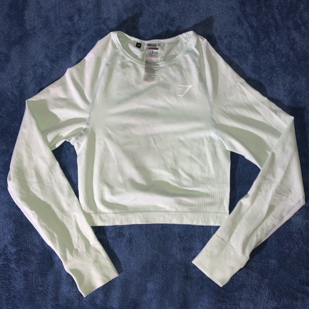 Gym Shark long sleeve crop top
